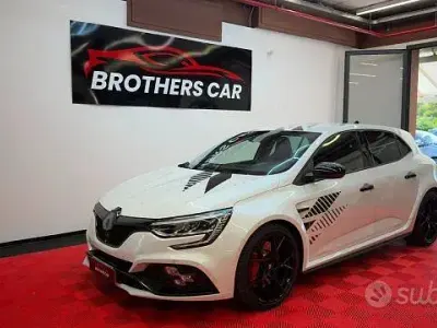 Usata Renault Mégane IV R.S. 300 CV (220 kW) 2024 Bianco Berlina