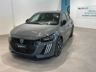 Usata Peugeot 208 GT 136 CV (100 kW) 2025 Grigio Utilitaria