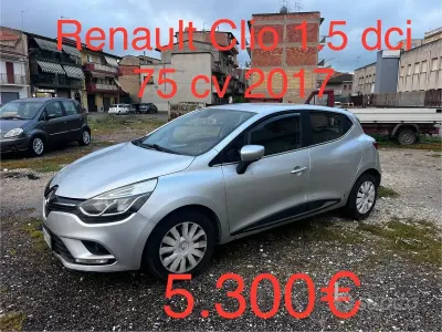 Usata Renault Clio IV 75 CV (55 kW) 2017 Grigio Berlina