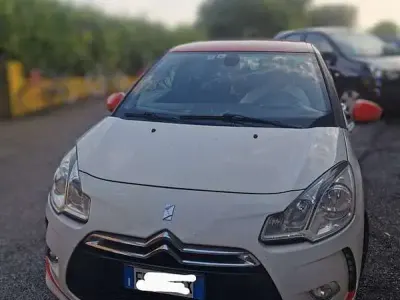 Usata Citroën DS3 Sport Chic 156 CV (114 kW) 2010 Bianco Utilitaria
