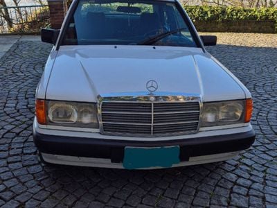 Usata Mercedes 190 109 CV (80 kW) 1991 Bianco Berlina
