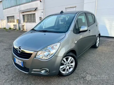 Usata Opel Agila Enjoy 94 CV (69 kW) 2011 Grigio Utilitaria
