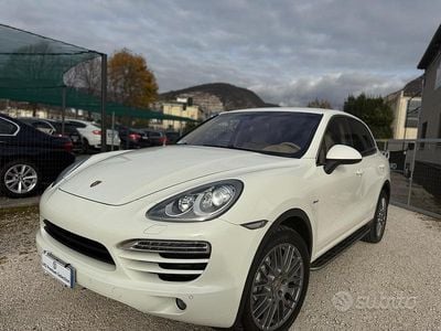 Bianco Usata 2012 Porsche Cayenne SUV | 22.999 € (Ottimo prezzo)
