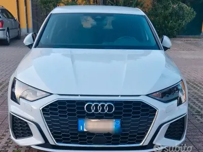 Usata Audi A3 S-Line 116 CV (85 kW) 2021 Bianco Berlina