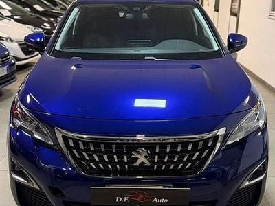 Begagnad Peugeot 3008 Allure 130 HK (95 kW) 2020 Blå SUV