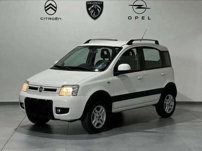 Bianco Usata 2012 Fiat Panda 4x4 Climbing Utilitaria | 7450 € (Buon prezzo)