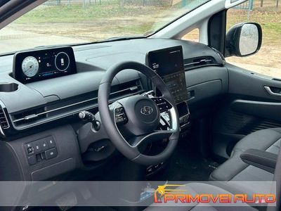 Usata Hyundai Staria Trend 177 CV (130 kW) 2024 Blu Monovolume