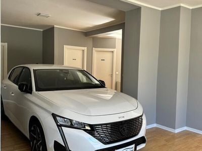 Usata Peugeot 308 GT 131 CV (96 kW) 2024 Bianco Berlina