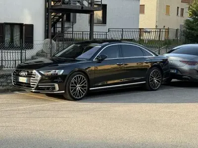 Usata Audi A8L 340 CV (250 kW) 2020 Berlina
