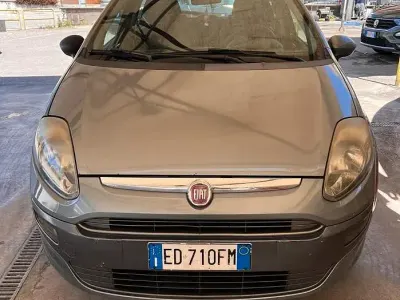 Usata Fiat Punto Evo 90 CV (66 kW) 2010 Grigio Utilitaria
