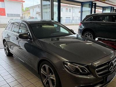 Begagnad Mercedes E200 Business 160 HK (117 kW) 2020 Grå Kombi