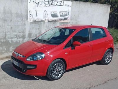 Usata Fiat Punto Evo Dynamic 75 CV (55 kW) 2011 Rosso Utilitaria