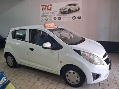 Usata Chevrolet Spark 68 CV (50 kW) 2010 Bianco Utilitaria