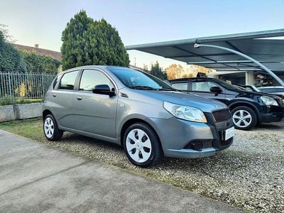 Usata Chevrolet Aveo LS 84 CV (61 kW) 2011 Grigio Berlina