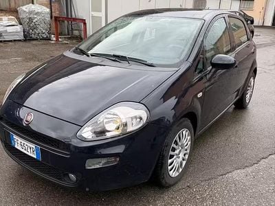 Usata Fiat Punto Lounge 95 CV (69 kW) 2016 Blu Utilitaria
