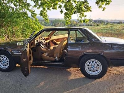 Usata De Tomaso De Tomaso Longchamp 271 CV (199 kW) 1972 Marrone Coupé