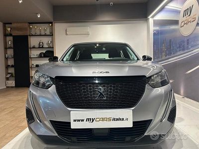 Usata Peugeot 2008 GT 110 CV (80 kW) 2022 Grigio SUV