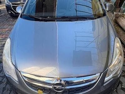 Usata Opel Corsa 85 CV (62 kW) 2011 Grigio Utilitaria