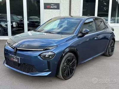 Occasion Lancia Ypsilon 61 kW (84 PK) 2024 Blauw Hatchback
