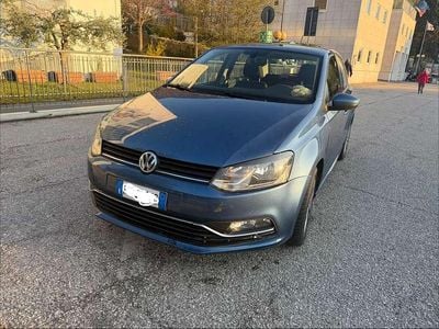 Usata VW Polo Highline 90 CV (66 kW) 2017 Blu/azzurro Berlina