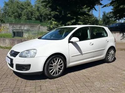 Usata VW Golf V GT 170 CV (125 kW) 2007 Bianco Berlina