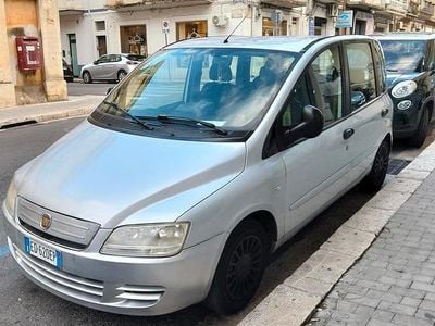 Usata Fiat Multipla 120 CV (88 kW) 2010 Grigio Monovolume