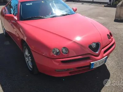 Usata Alfa Romeo GTV 144 CV (105 kW) 1999 Rosso Coupé