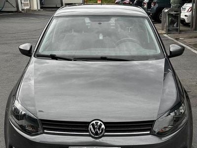 Usata VW Polo 85 CV (62 kW) 2017 Grigio Berlina