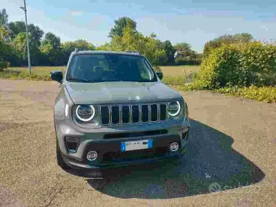 Usata Jeep Renegade Limited 120 CV (88 kW) 2020 Grigio SUV