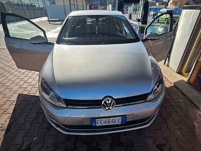 Usata VW Golf VII 110 CV (80 kW) 2016 Grigio Utilitaria