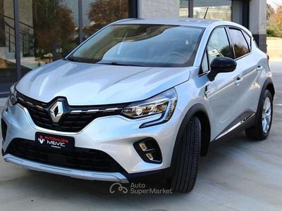 Usata Renault Captur Intens 159 CV (116 kW) 2022 Grigio SUV