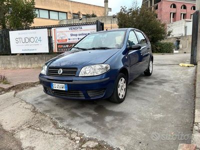 usata Fiat Punto 1.2i cat 5 porte Feel