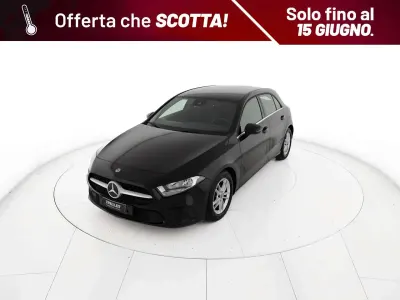 Usata Mercedes A180 Business 116 CV (85 kW) 2020 Nero Berlina