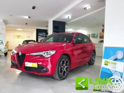 Usata Alfa Romeo Stelvio Veloce 209 CV (153 kW) 2020 Rosso SUV