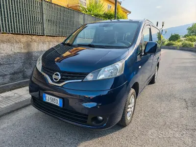 Usata Nissan Evalia 110 CV (80 kW) 2011 Bluazzurro Monovolume