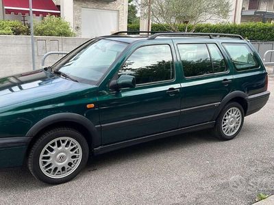 Usata VW Golf III 101 CV (74 kW) 1996 Verde Station wagon