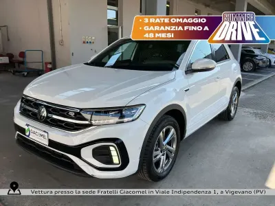 Usata VW T-Roc R-line 150 CV (110 kW) 2023 Pure white SUV