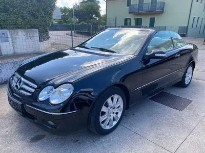 Begagnad Mercedes CLK200 Elegance 163 HK (119 kW) 2006 Svart Cab