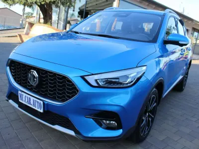 Usata MG ZS Luxury 106 CV (77 kW) 2024 Blu/azzurro SUV