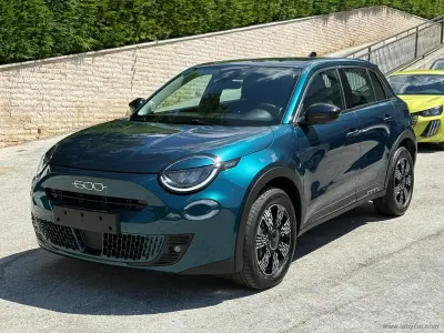 Usata Fiat 600 Icon 136 CV (100 kW) 2025 Bluazzurro SUV