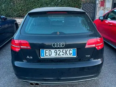 Usata Audi A3 Attraction 90 CV (66 kW) 2010 Marrone Utilitaria