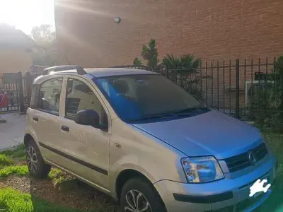 Usata Fiat Panda Climbing 60 CV (44 kW) 2008 Utilitaria