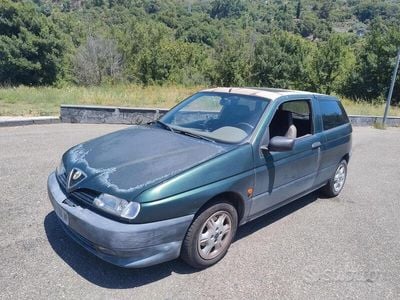 Alfa Romeo 145