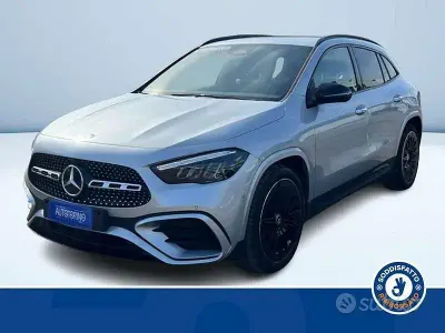 Usata Mercedes GLA200 AMG line 150 CV (110 kW) 2025 Grigio SUV