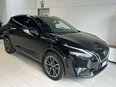 Usata Nissan Qashqai Acenta 140 CV (102 kW) 2022 Nero SUV
