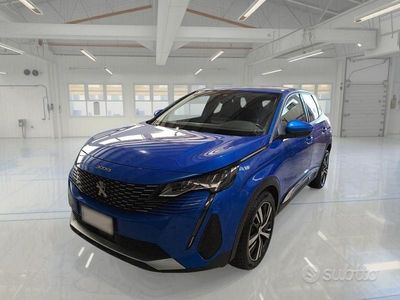 Usata Peugeot 3008 Allure 130 CV (95 kW) 2021 Blu SUV