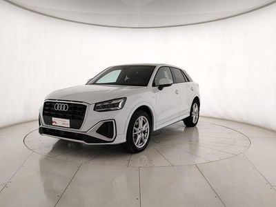 Bianco ghiaccio metallizzato Usata 2024 Audi Q2 S-Line SUV | 32.900 € (Buon prezzo)