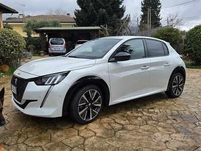 Usata Peugeot 208 GT 101 CV (74 kW) 2022 Bianco Utilitaria