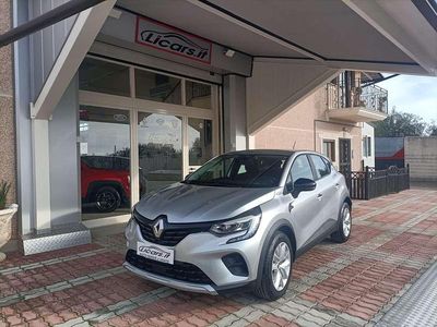 Usata Renault Captur Zen 90 CV (66 kW) 2022 Argento SUV