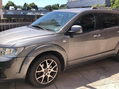 Usata Fiat Freemont Lounge 170 CV (125 kW) 2012 Grigio SUV